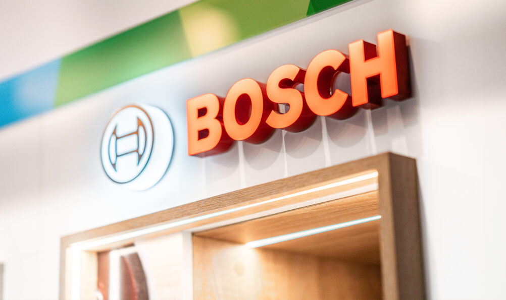 3 – Our Projects – Slider – BSH Bosch shopsystem_03