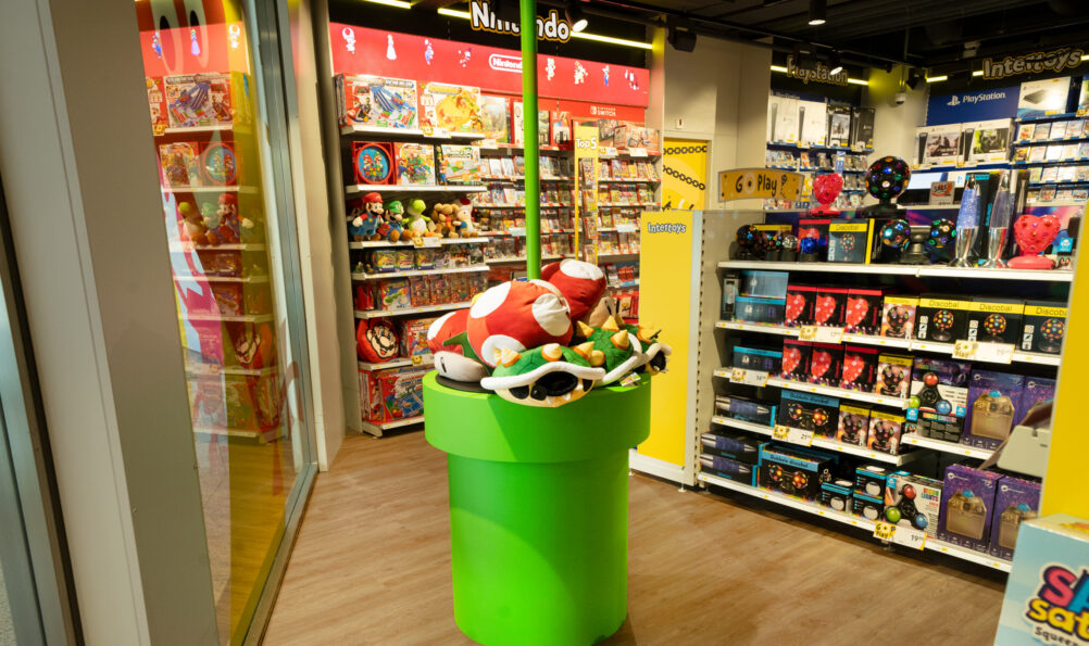 Impact instore_Nintendo Eindhoven Intertoys XL_05