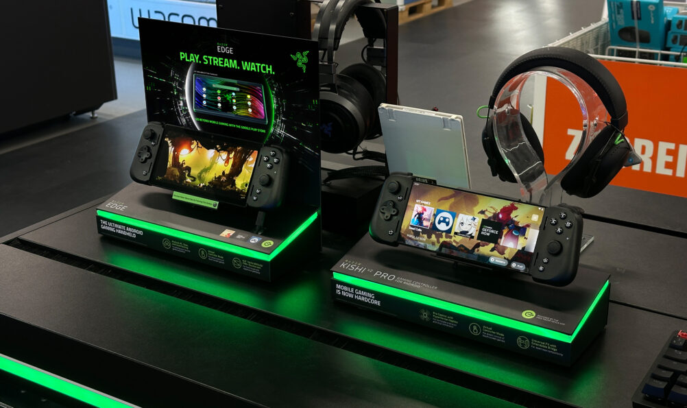 3 – Our Projects – Slider – Razer counter_02